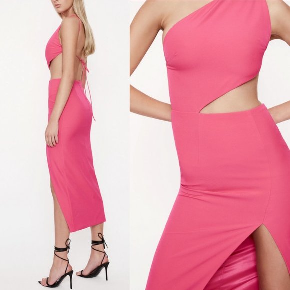 Barbie pink Bardot | Luna cut out midi dress in pink punch - Picture 2 of 9